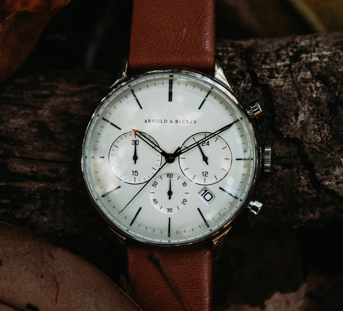 Ladies Fossil Watch with White Silicone Band and Chronograph Dial. IN-STOCK  at BECKER JEWELERS. | Fossil watches women, Fossil watches, Women wrist  watch